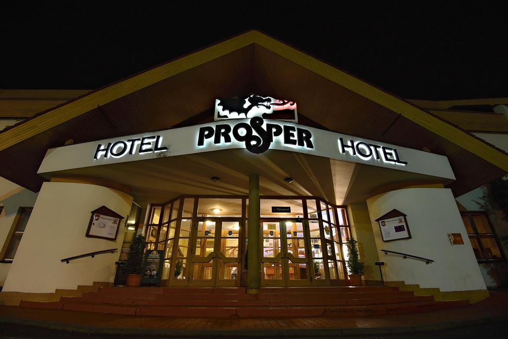 Hotel Prosper Celadna Exterior photo