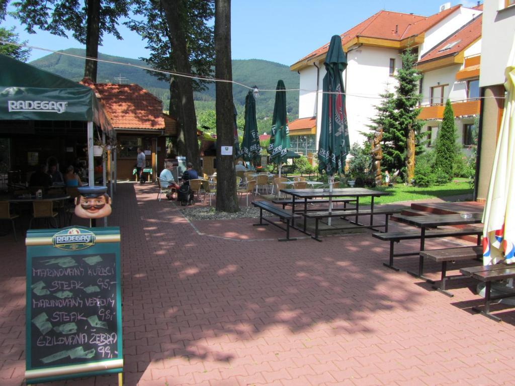 Hotel Prosper Celadna Exterior photo